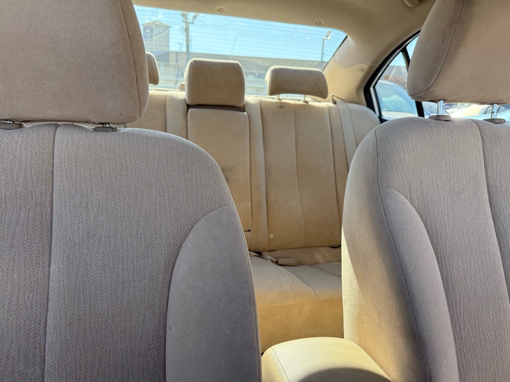 2010 Kia Optima Image 26