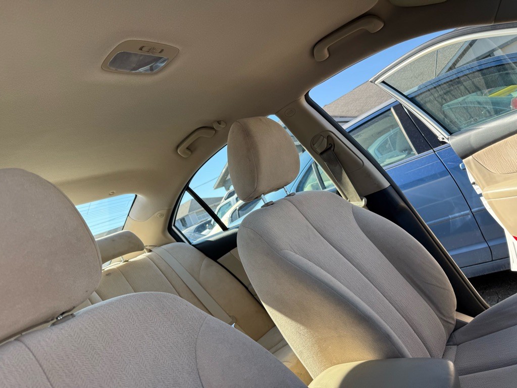 2010 Kia Optima Image 27