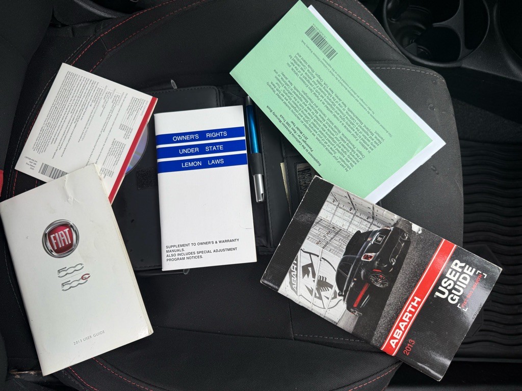 2013 FIAT 500 Image 17