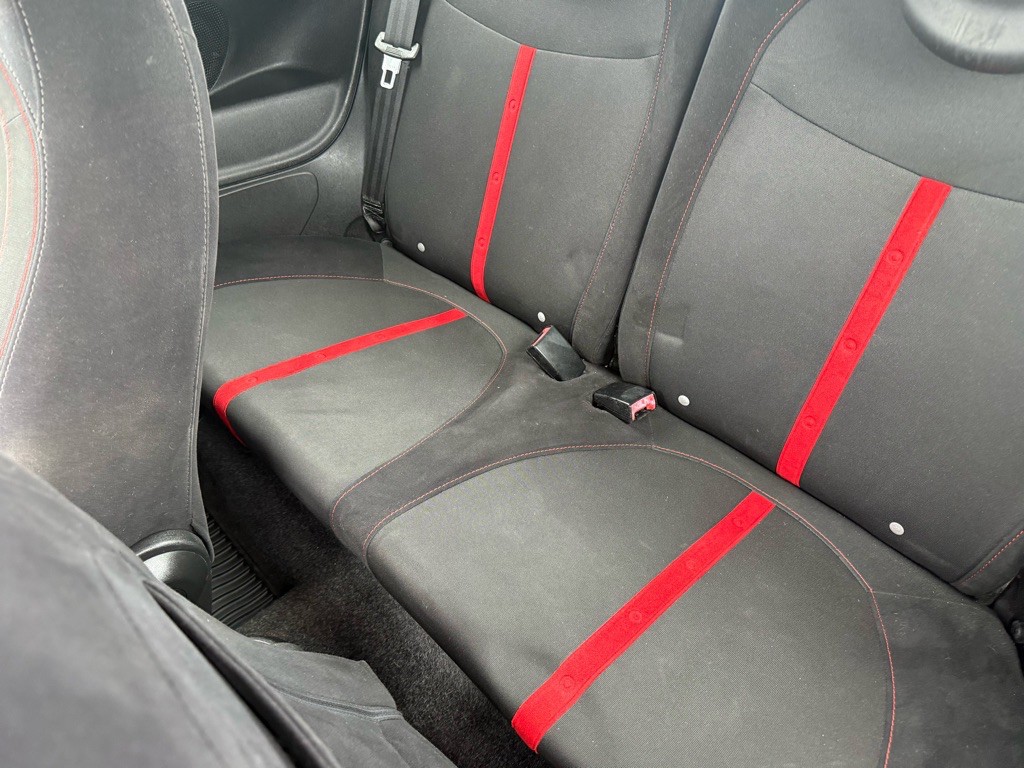 2013 FIAT 500 Image 43
