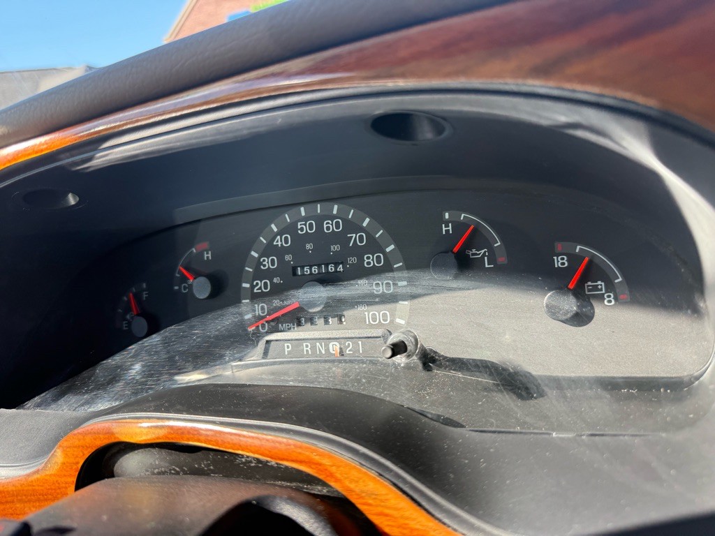 2001 Ford Econoline Image 46