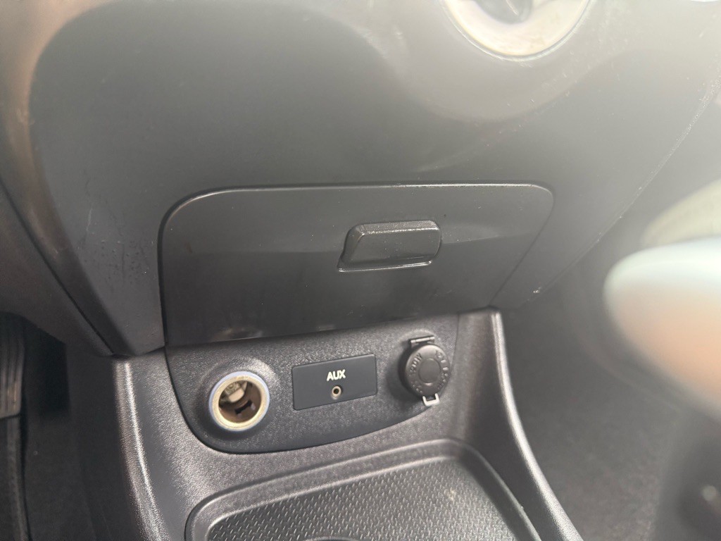 2008 Hyundai Accent Image 29