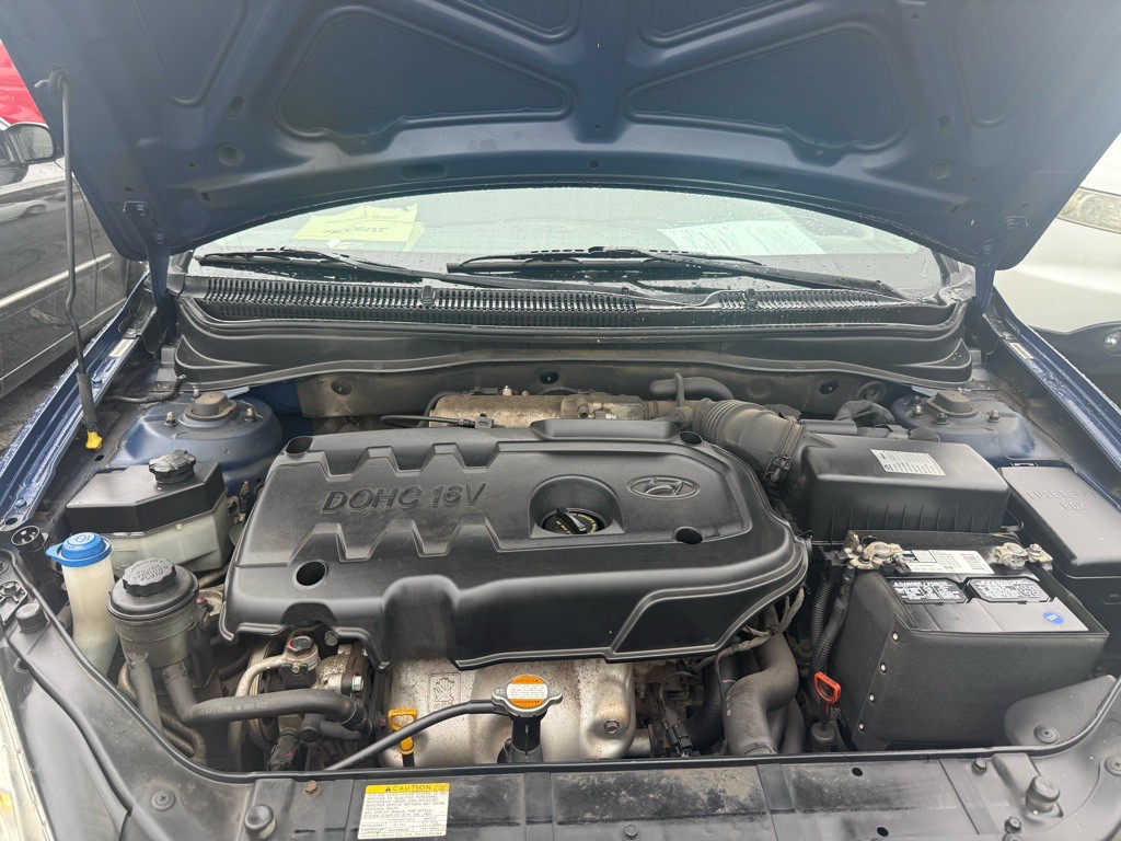 2008 Hyundai Accent Image 40