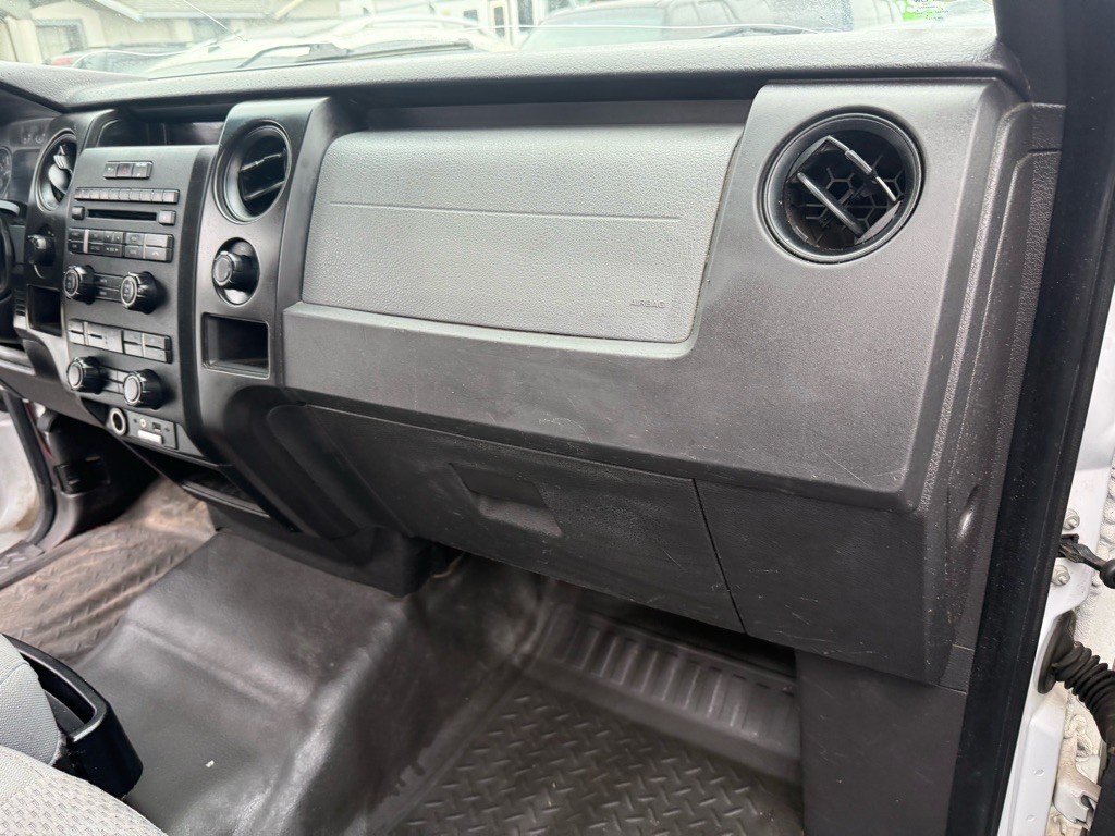 2014 Ford F-150 Image 25