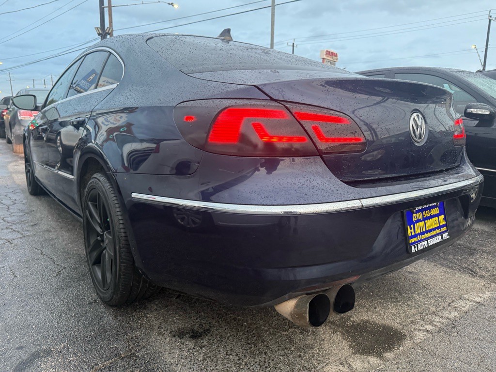 2013 Volkswagen CC Image 2