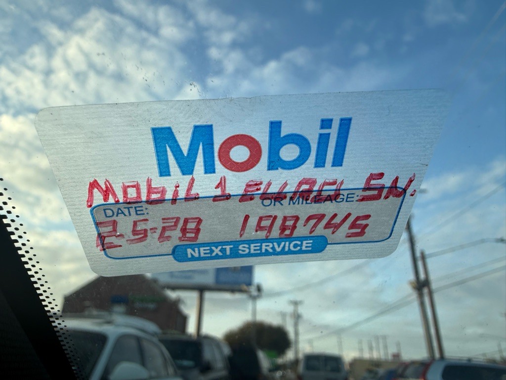 2011 Volkswagen GTI Image 23