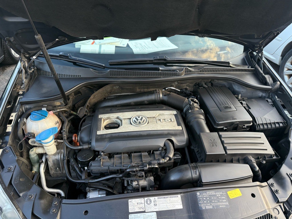 2011 Volkswagen GTI Image 27