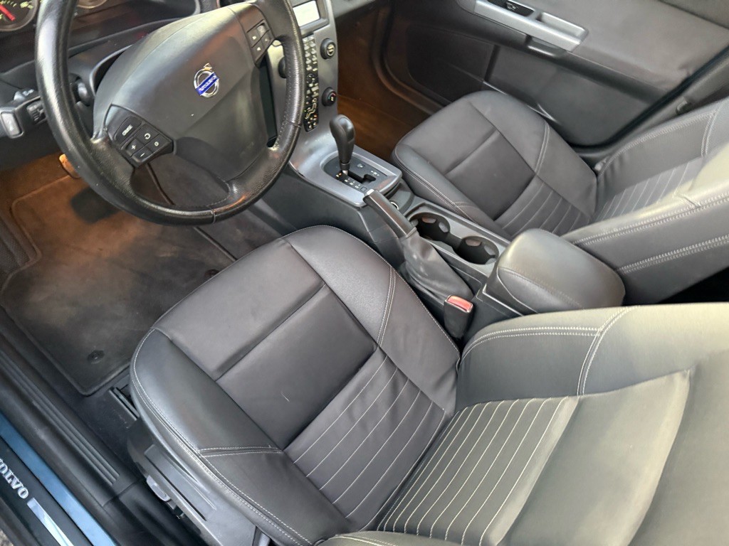 2007 Volvo S40 Image 11