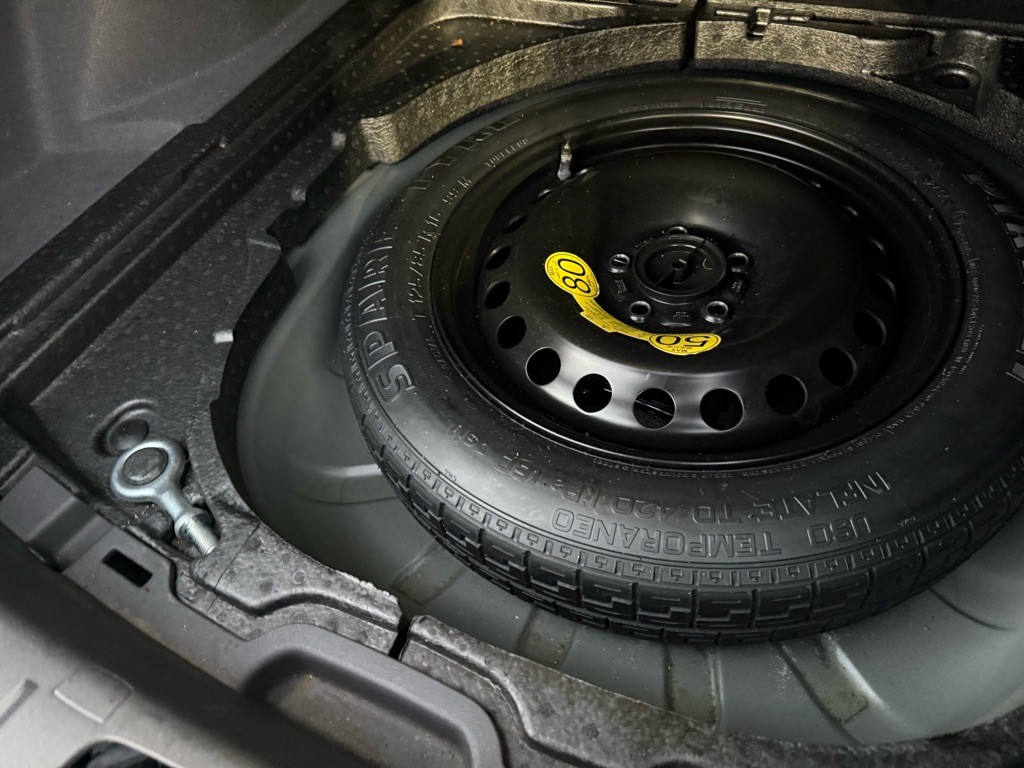 2007 Volvo S40 Image 14