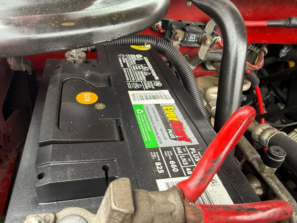 2007 GMC Sierra Image 7