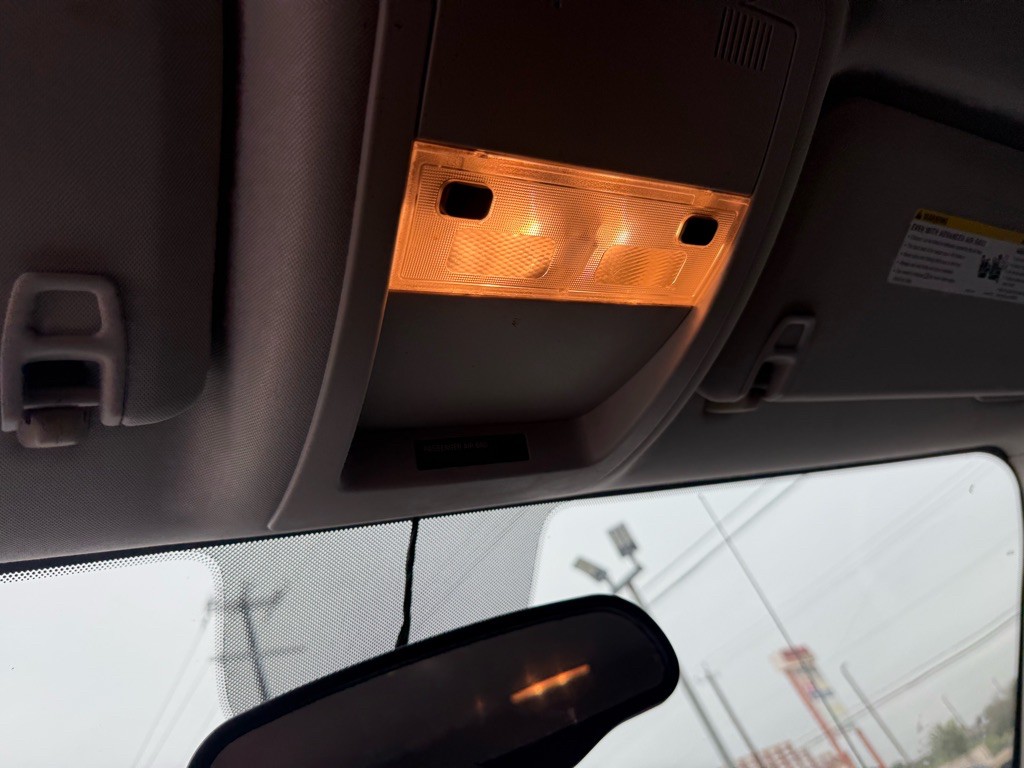 2007 GMC Sierra Image 16