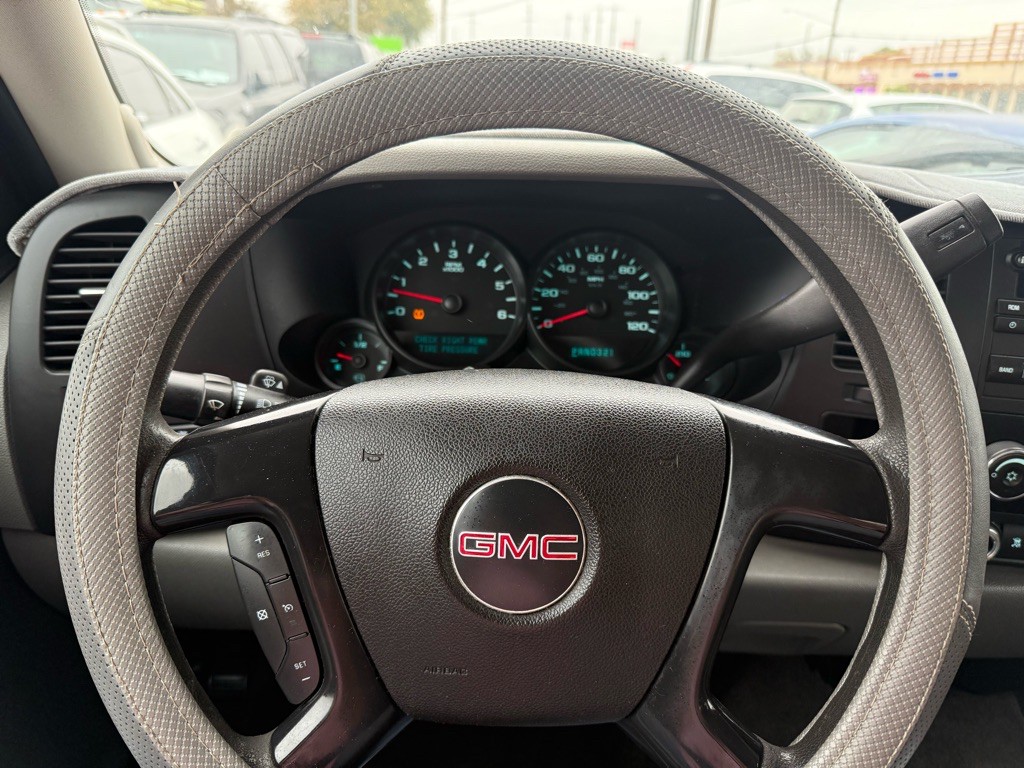 2007 GMC Sierra Image 32