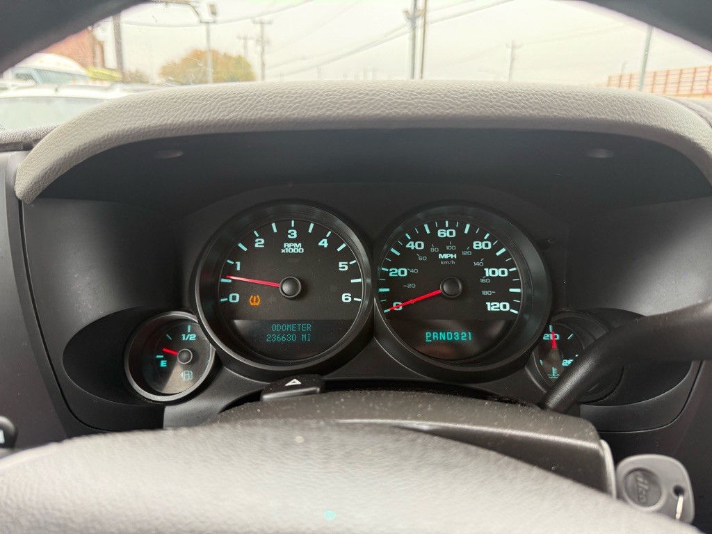 2007 GMC Sierra Image 38