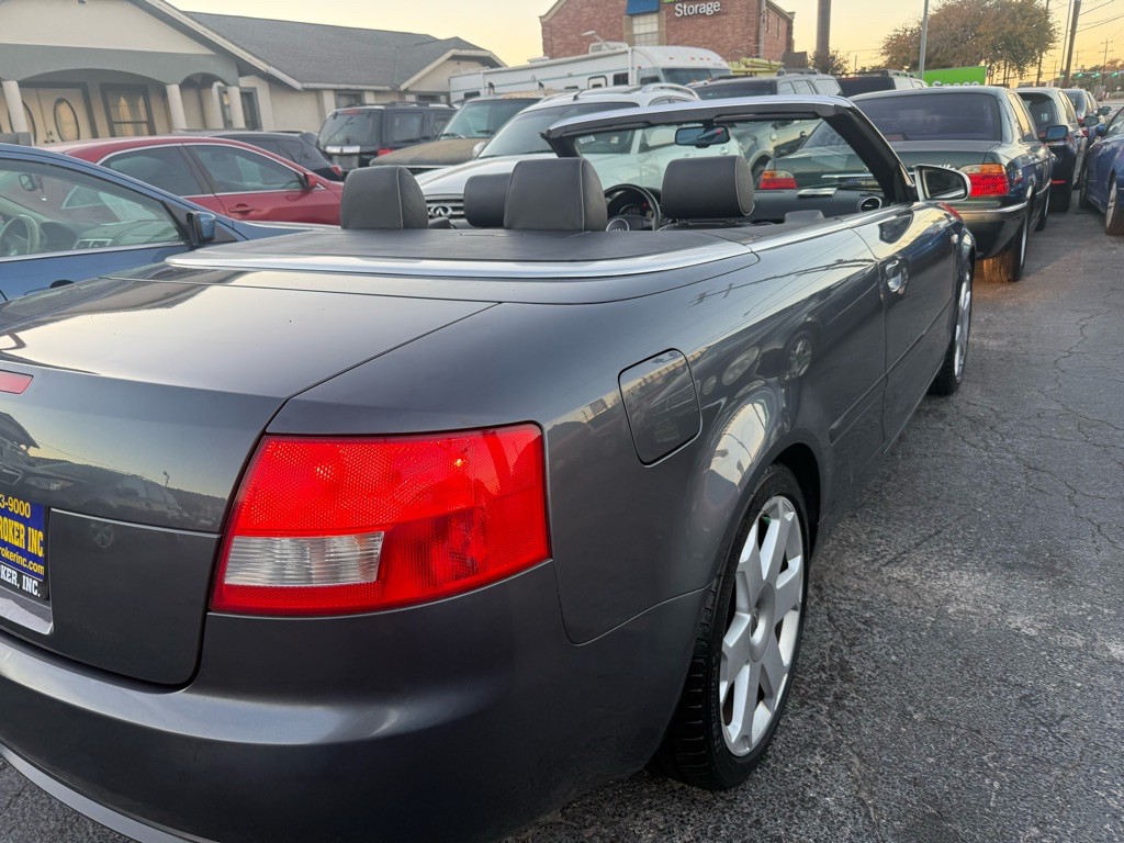 2004 Audi S4 Image 7