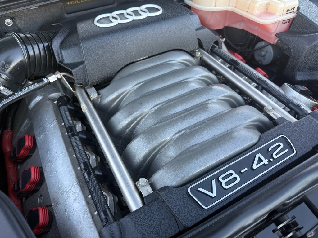 2004 Audi S4 Image 13