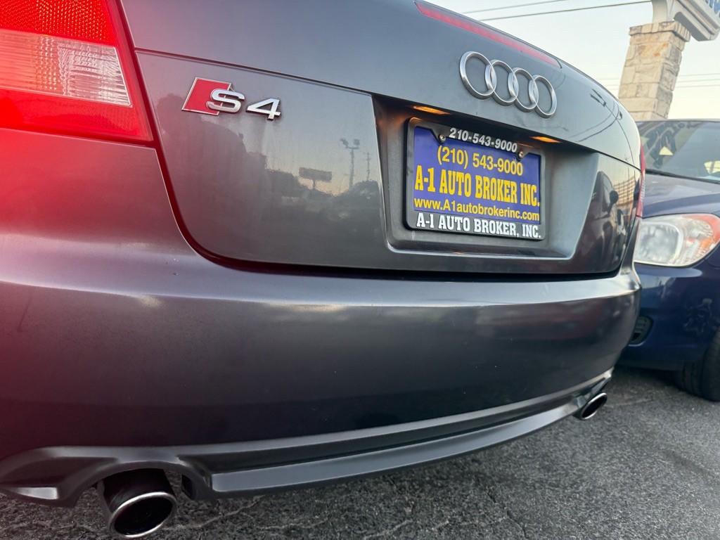 2004 Audi S4 Image 41
