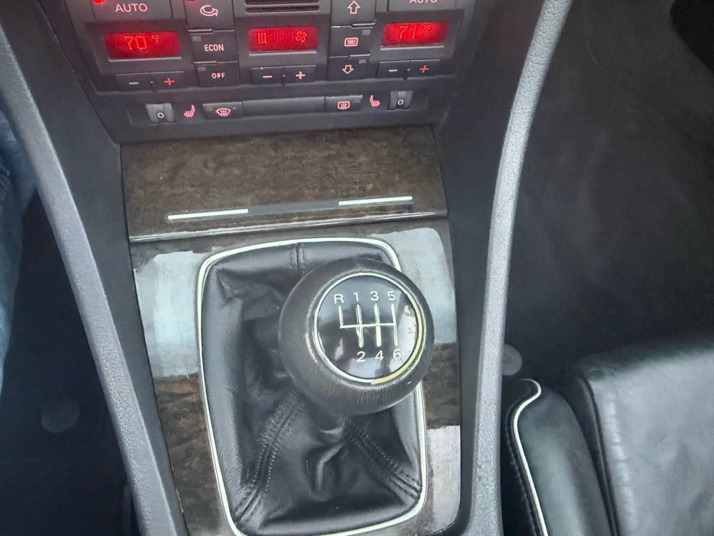 2004 Audi S4 Image 42