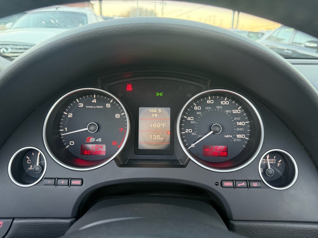 2004 Audi S4 Image 45