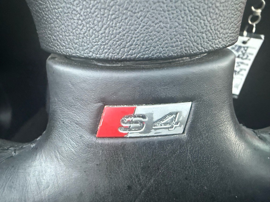 2004 Audi S4 Image 46