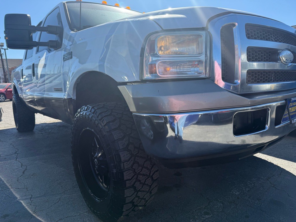 2004 Ford F-250 Image 5