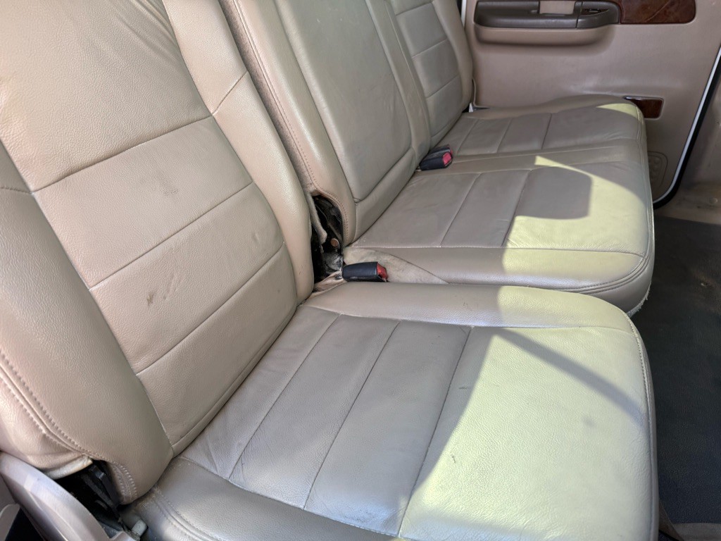 2004 Ford F-250 Image 14