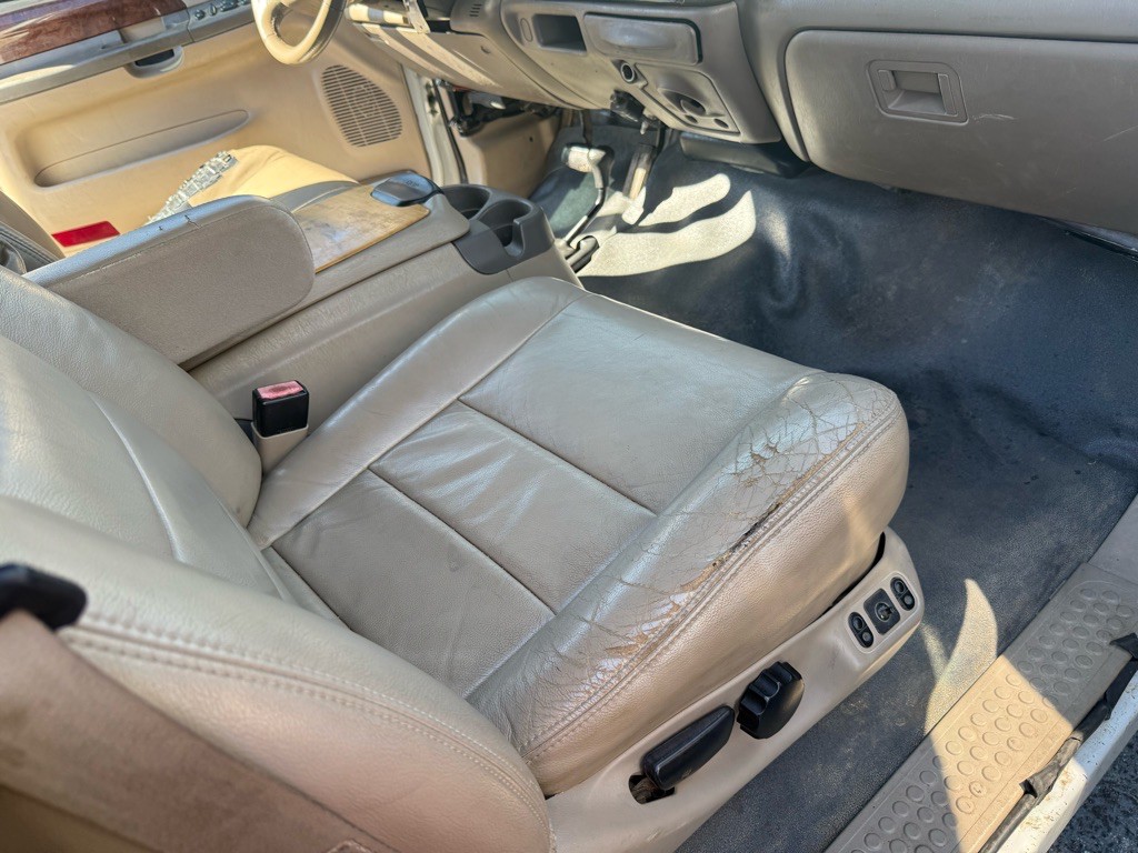 2004 Ford F-250 Image 19