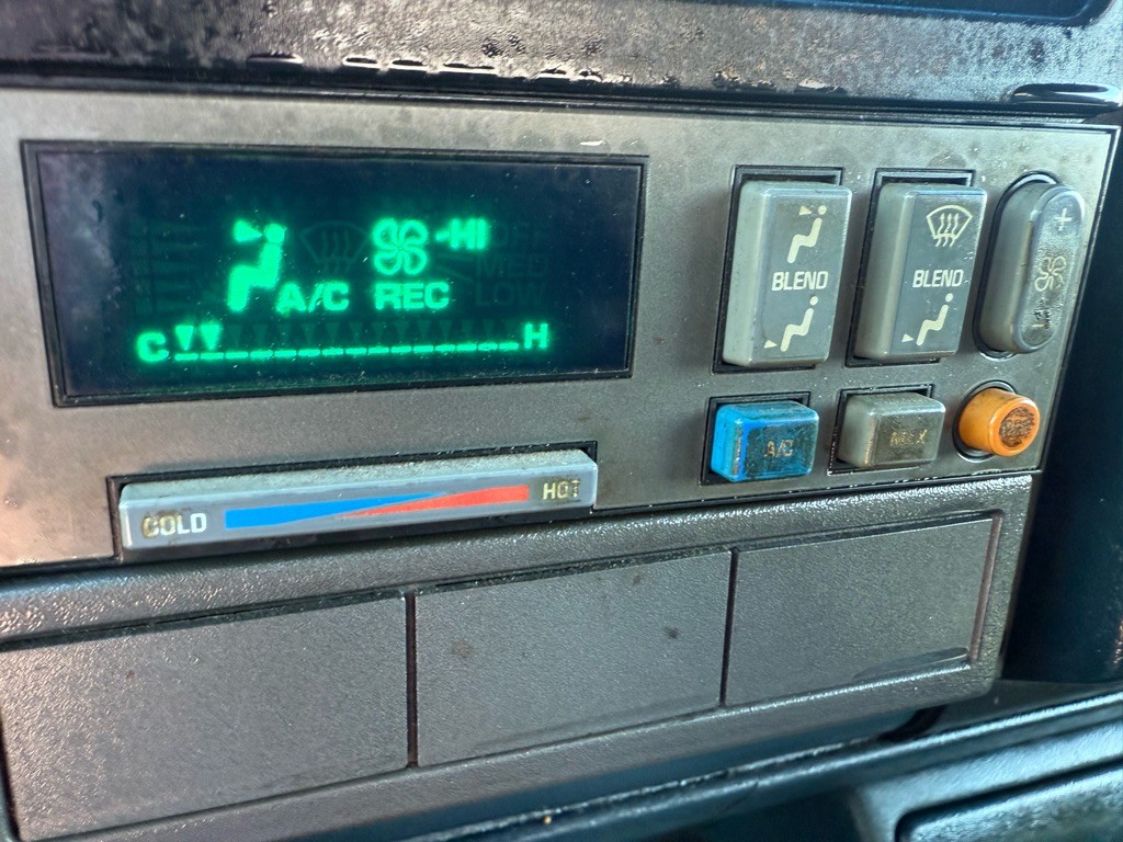 1993 Chevrolet C/K Image 43