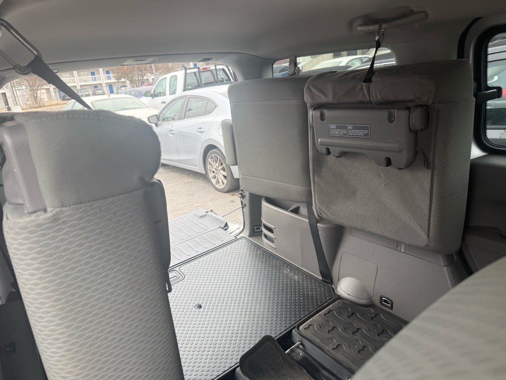 2010 Honda Element Image 25