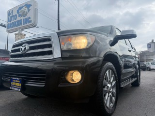 Image for 2008 Toyota Sequoia Limited ID: 7117024