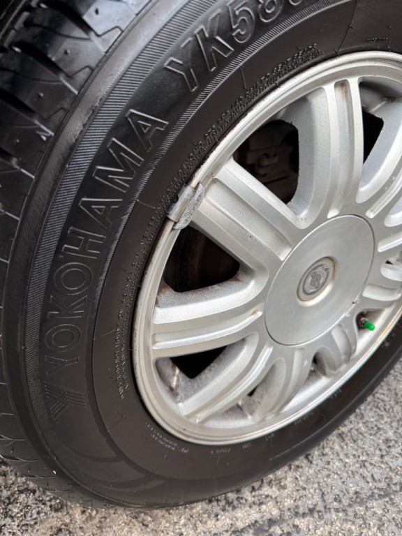 2006 Chrysler Town & Country Image 22