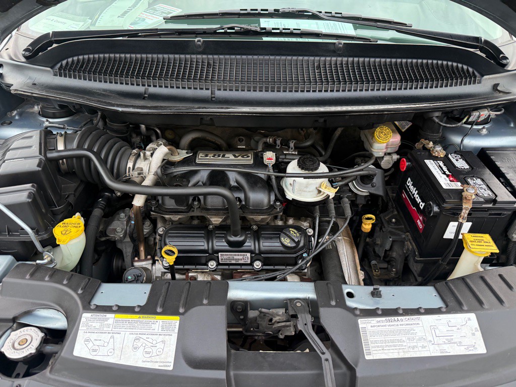 2006 Chrysler Town & Country Image 43