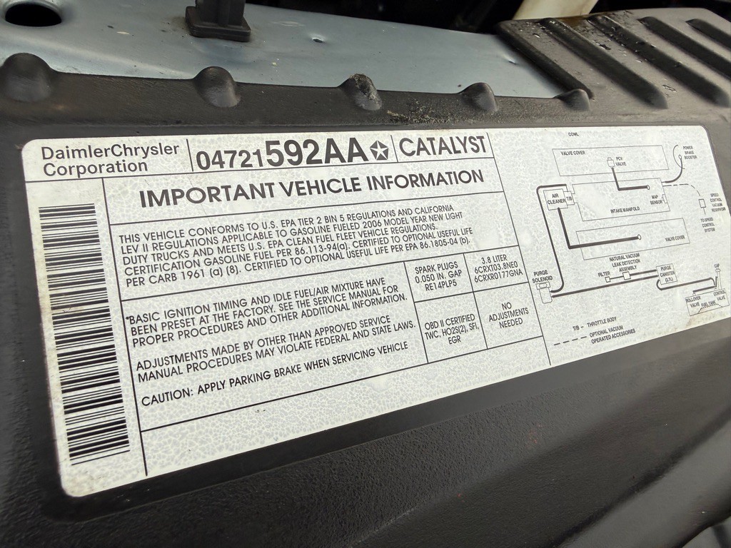 2006 Chrysler Town & Country Image 49