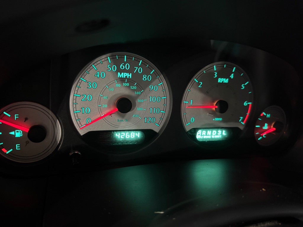 2006 Chrysler Town & Country Image 52