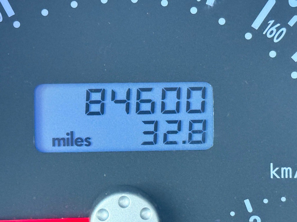 2000 Volkswagen Beetle Image 20