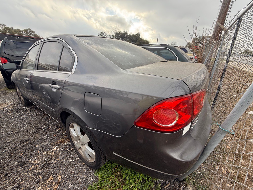 2008 Kia Optima Image 2