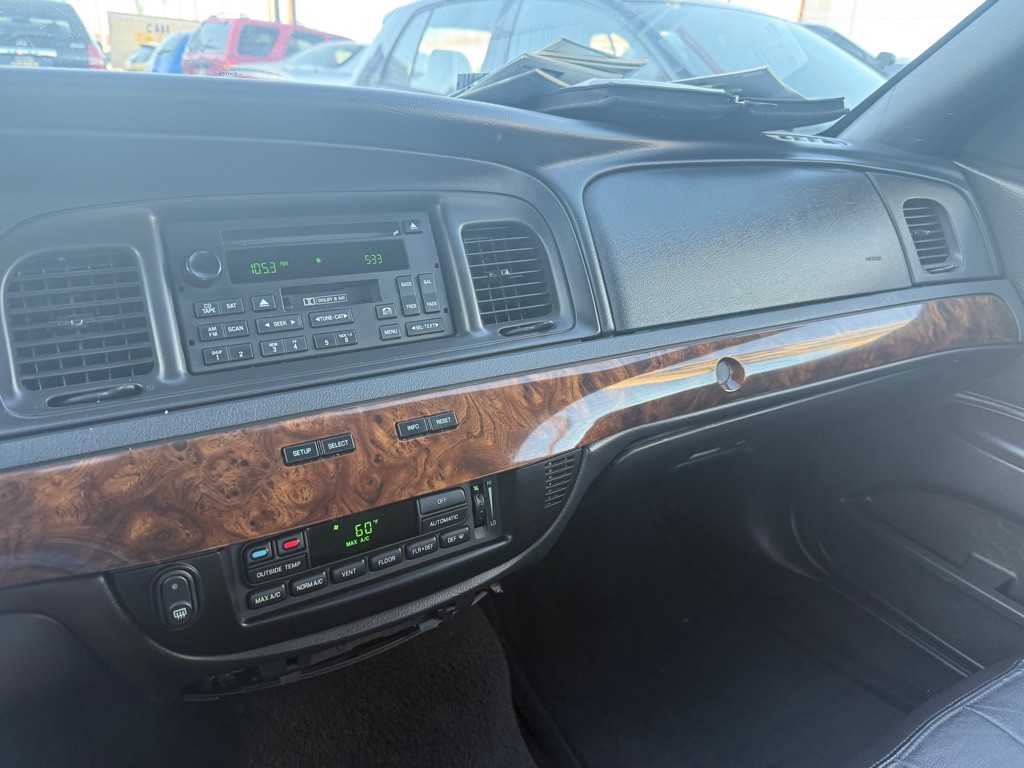 2007 Mercury Grand Marquis Image 20