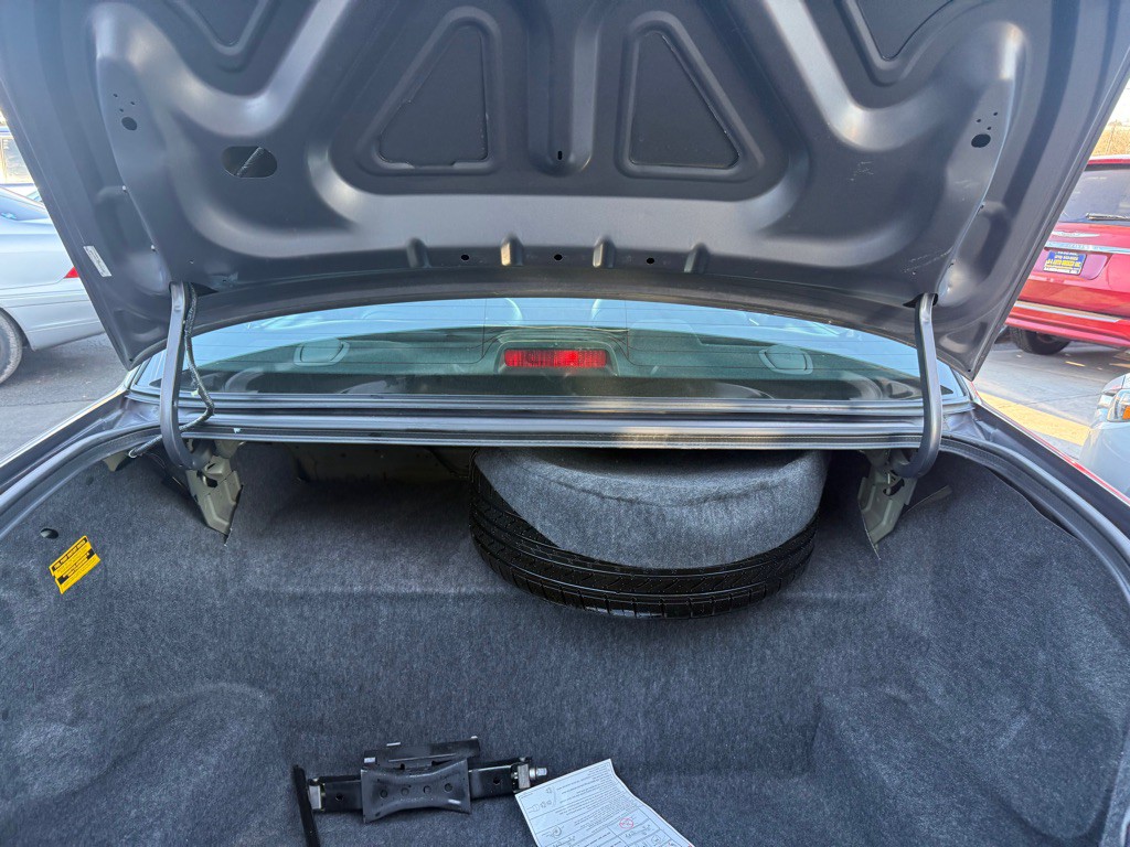 2007 Mercury Grand Marquis Image 29