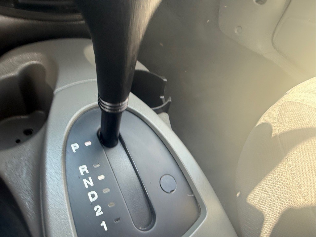 2005 Ford Focus Image 19