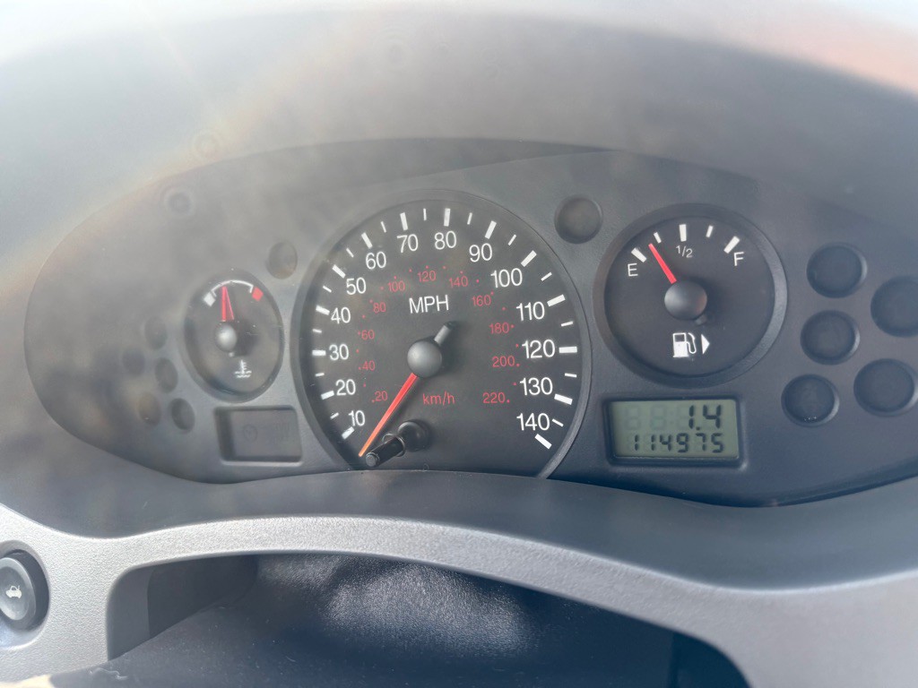 2005 Ford Focus Image 22
