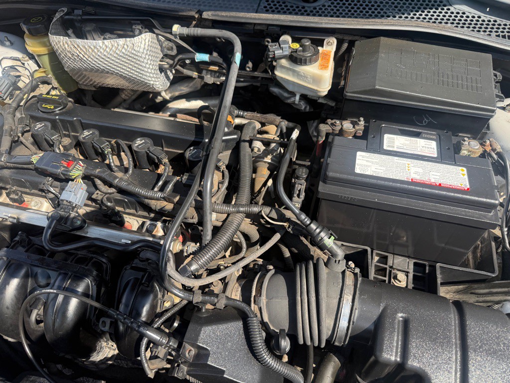 2005 Ford Focus Image 29