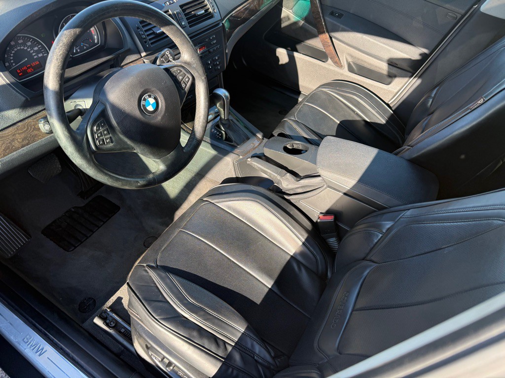 2007 BMW X3 Image 7