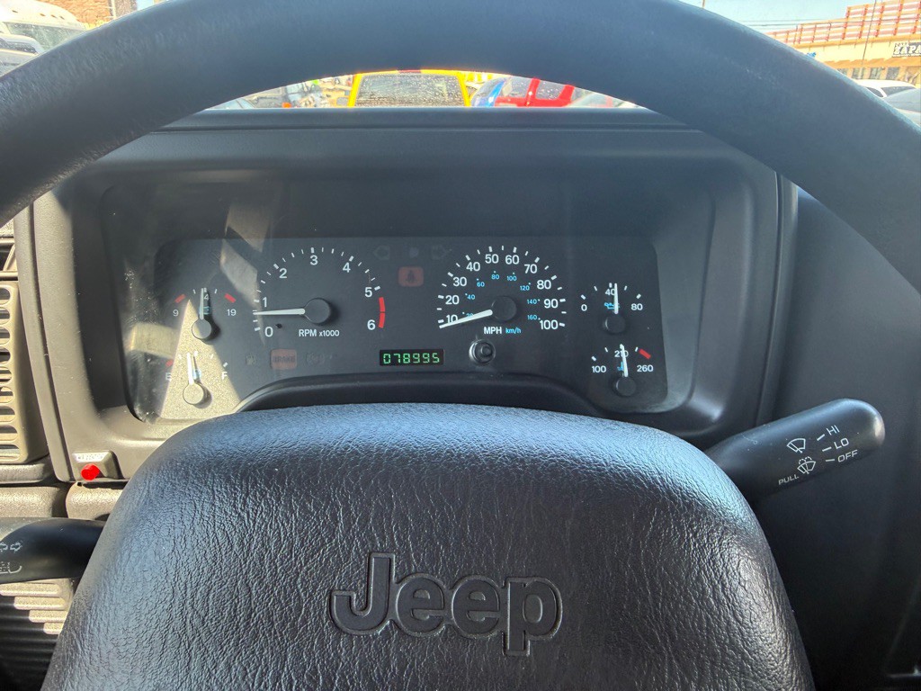 2000 Jeep Wrangler Image 27