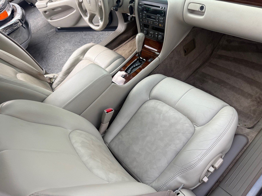 1998 Cadillac Seville Image 15