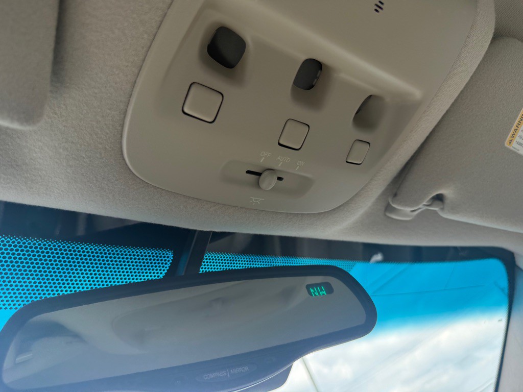 1998 Cadillac Seville Image 27