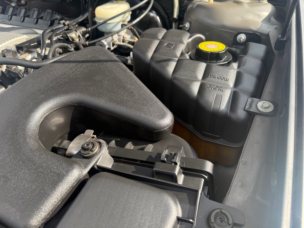 1998 Cadillac Seville Image 40