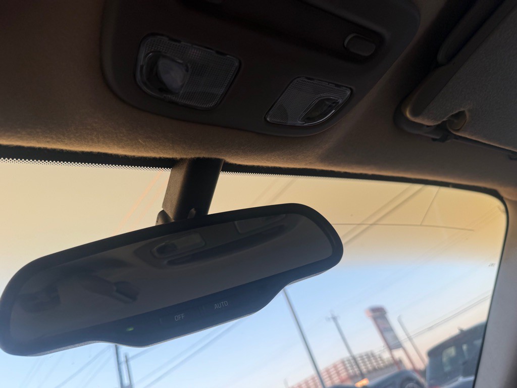 2003 Buick LeSabre Image 25