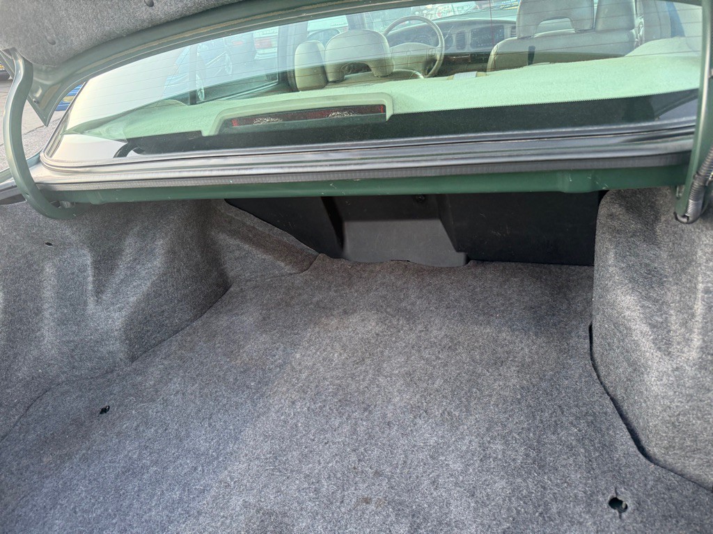 2003 Buick LeSabre Image 27