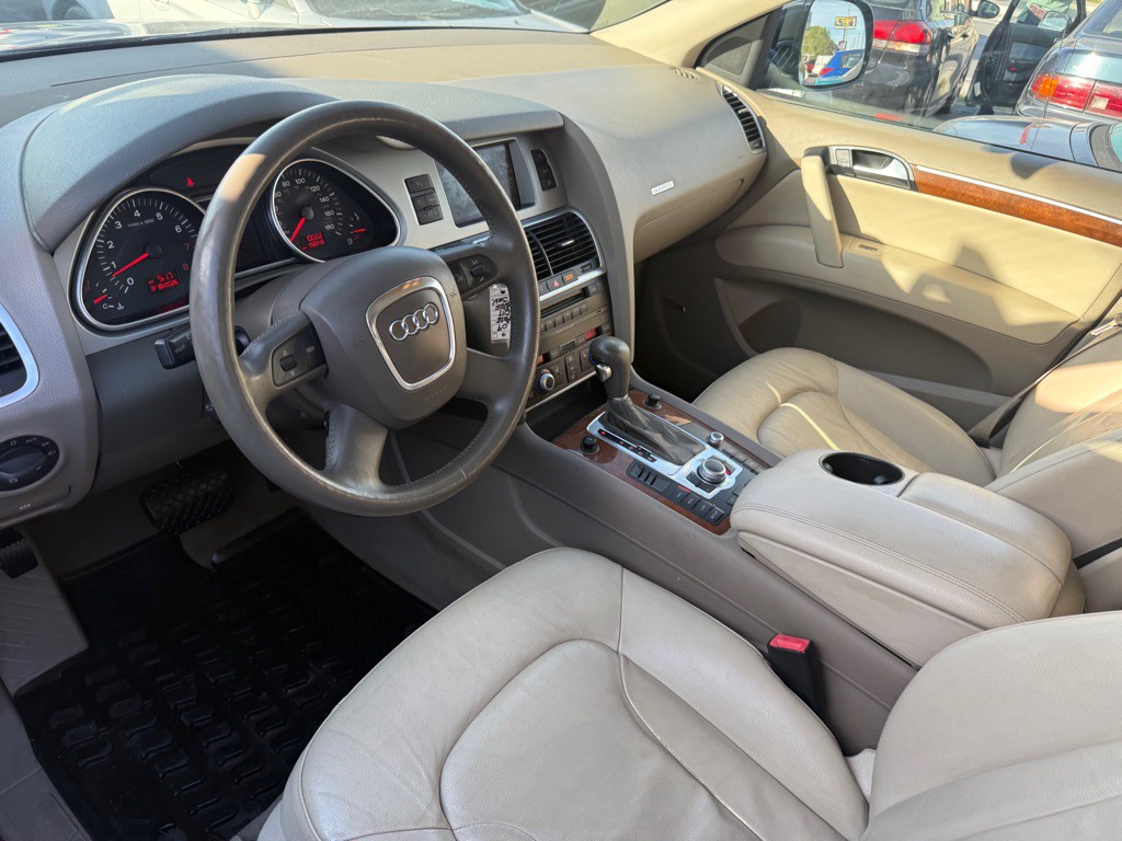 2009 Audi Q7 Image 7