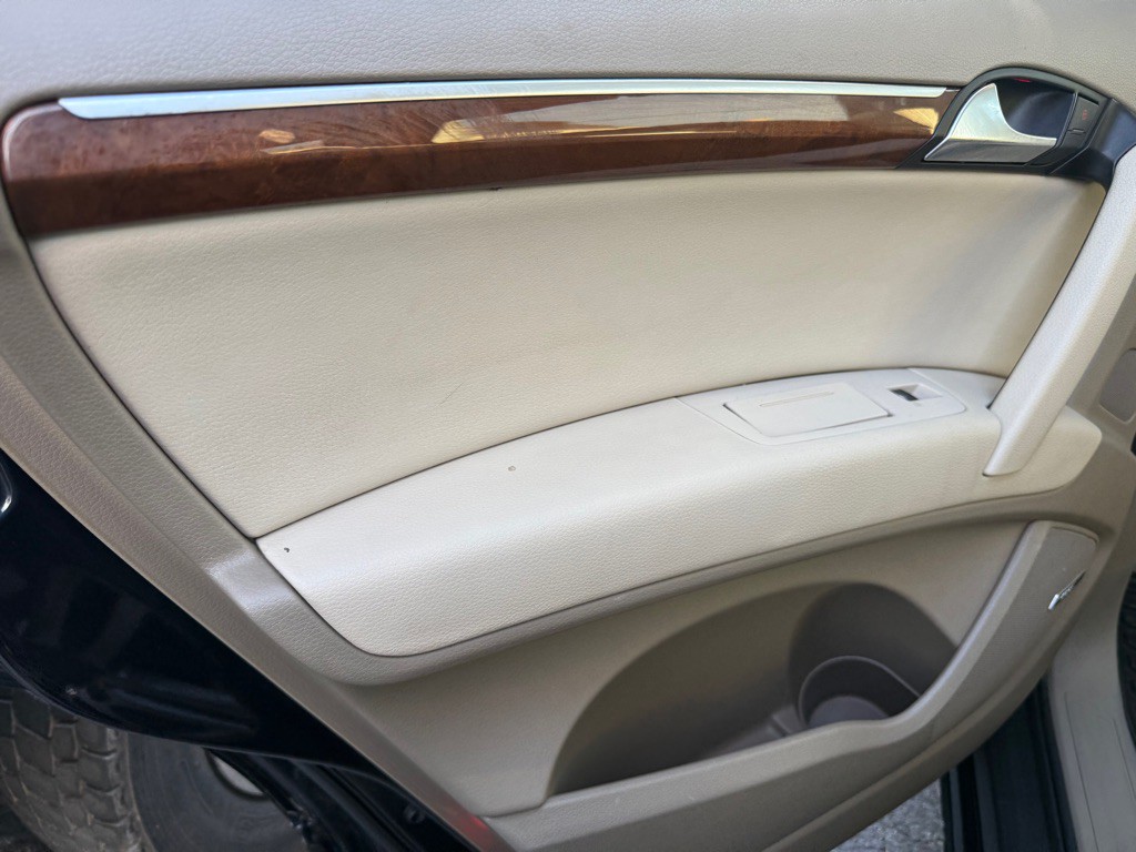 2009 Audi Q7 Image 10