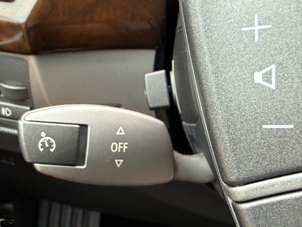 2006 BMW 7 Series Image 36